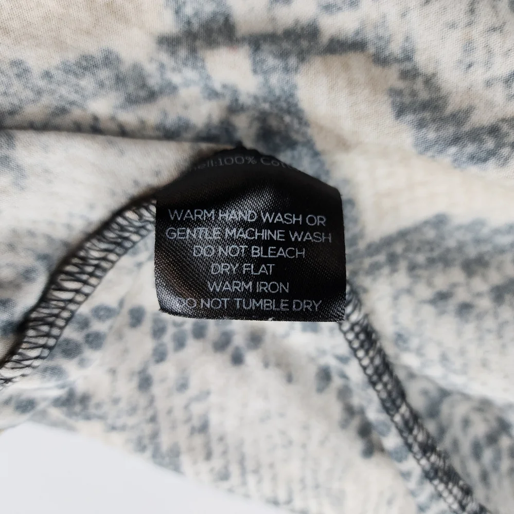 I.AM.GIA Kenzie Snakeskin Bodysuit Long Sleeve Mock Neck Size Small - Picture 13 of 14